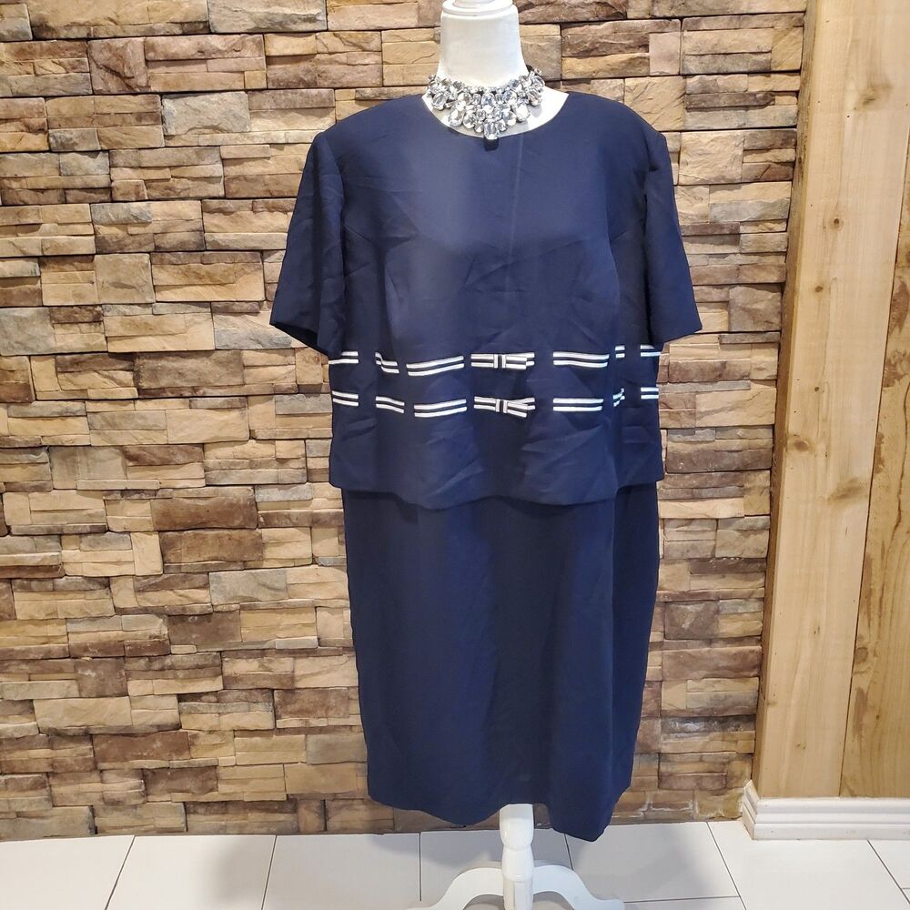POSITIVE ATTITUDE FORMAL DRESS SHORT SLEEVE POLYESTER NOT STRETCH SIZE 22(2X)